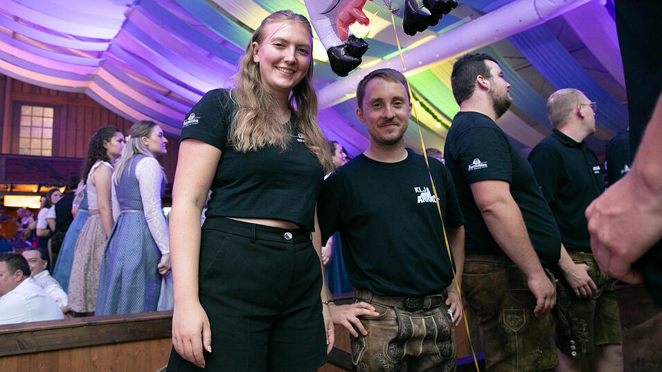 Die Partybilder vom Dienstag, 12. August, aus dem Festzelt Wenisch. Die Partybilder vom Dienstag, 12. August, aus dem Festzelt Wenisch.