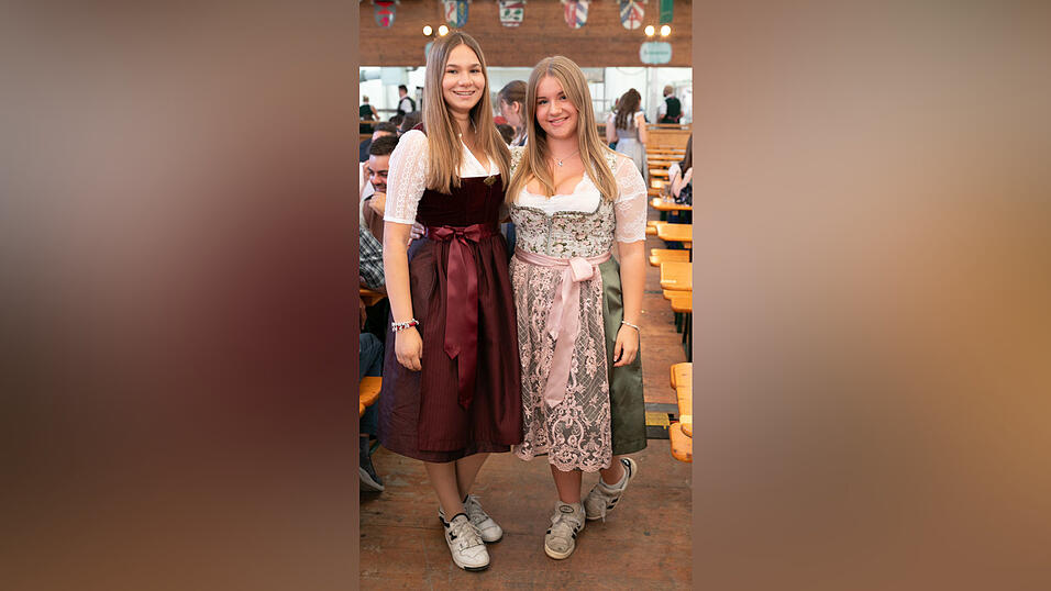 Die Partybilder vom Montag, 18. August, aus dem Festzelt Weckmann. Die Partybilder vom Montag, 18. August, aus dem Festzelt Weckmann.