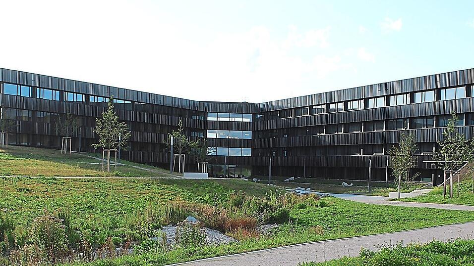 Die erste Haushaltssitzung im neuen Landratsamt war zugleich die letzte f&uuml;r Landrat Peter Dreier.