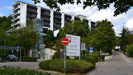 Die Defizite der beiden Krankenh&auml;user machen dem Landkreis finanziell arg zu schaffen. Die Kreisr&auml;te suchen nach Sparpotential.