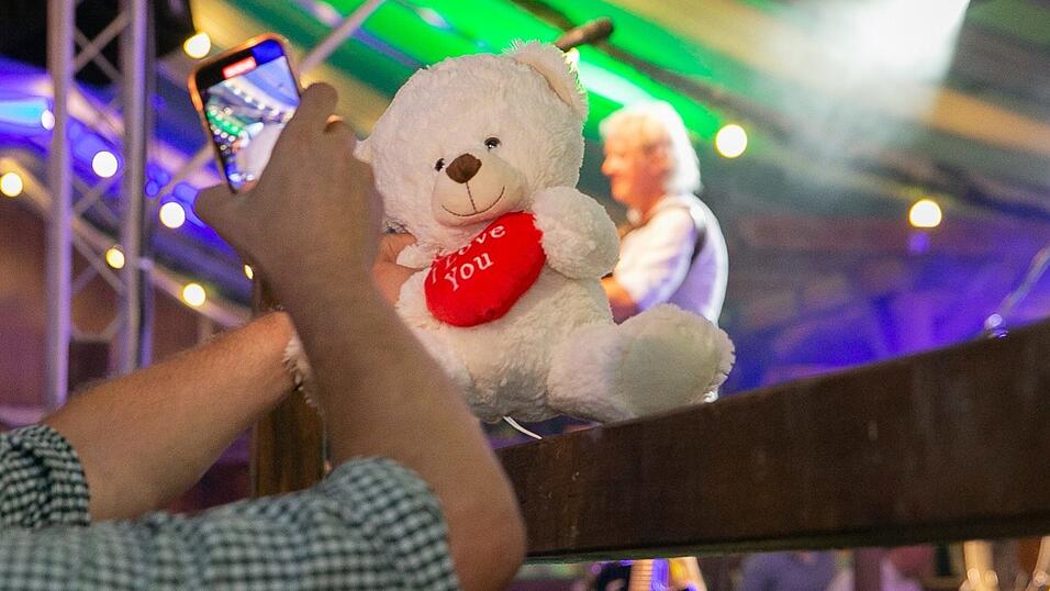 Die Partybilder vom Samstag, 13. August 2022, aus dem Festzelt Wenisch.