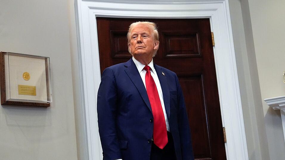 Trump macht der Europäischen Union Vorwürfe. Trump macht der Europäischen Union Vorwürfe.