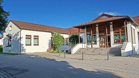 Einstimmig empfiehlt der Gemeinderat den gemeinsamen Grundschulstandort in Waffenbrunn.