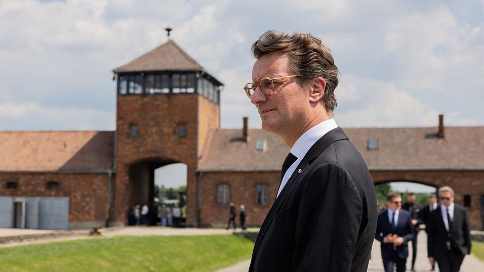 Dass W&uuml;st auf international schwierigem Parkett bestehen kann, zeigte er vergangene Woche bei seiner Reise nach Schlesien und seinem ersten Besuch im ehemaligen deutschen Vernichtungslager Auschwitz-Birkenau. (Archivbild)