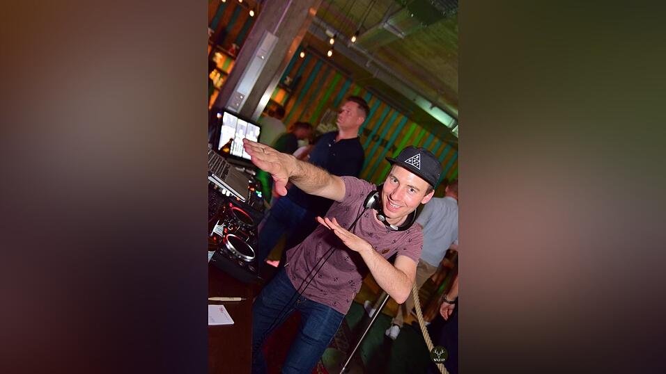 'Hoch die Hände, Wochenende' - so 'Wuid' wurde gefeiert in Straubing. 'Hoch die Hände, Wochenende' - so 'Wuid' wurde gefeiert in Straubing.