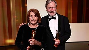 Gewannen beim Deutschen Filmpreis 2026 als Schauspieler: Senta Berger (weibliche Hauptrolle) und Michael Wittenborn (männliche Nebenrolle). (Archivbild) Gewannen beim Deutschen Filmpreis 2026 als Schauspieler: Senta Berger (weibliche Hauptrolle) und Michael Wittenborn (männliche Nebenrolle). (Archivbild)
