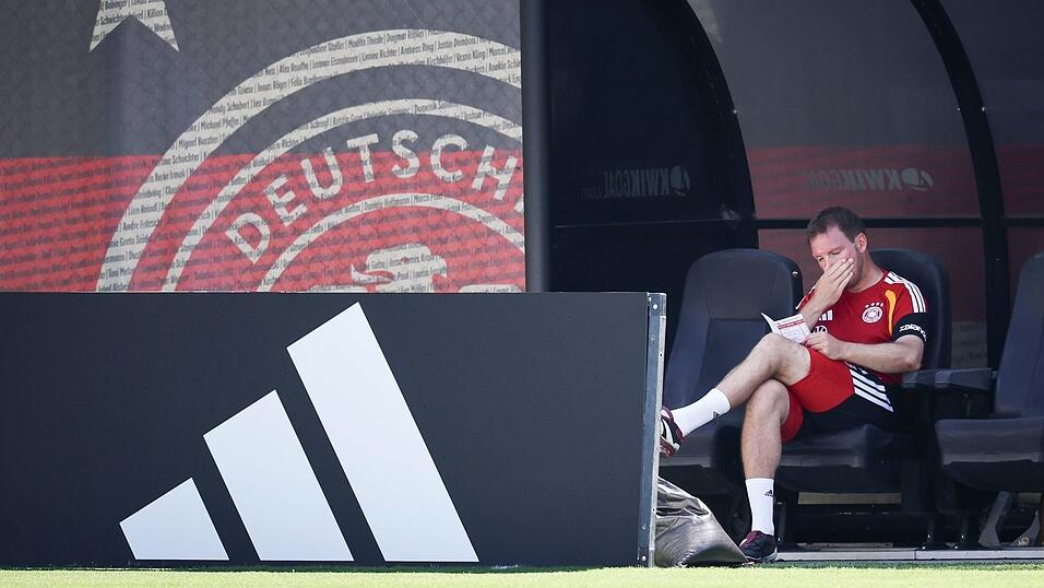Der Trainingsplan von Julian Nagelsmann für die Elfenbeinküste ist fixiert. Jetzt läuft die Umsetzung. (Archivbild) Der Trainingsplan von Julian Nagelsmann für die Elfenbeinküste ist fixiert. Jetzt läuft die Umsetzung. (Archivbild)