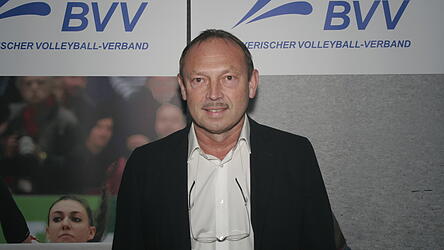 BVV-Vizepr&auml;sident Rupert Hafner, einer der Gr&uuml;nderv&auml;ter des Straubinger Volleyballs, wird sich k&uuml;nftig wieder vermehrt auch sportlich bei NawaRo einbringen.