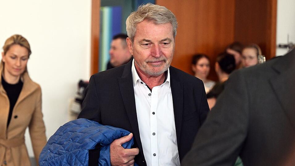 Das Gericht verurteilte Winterhoff zu einer Bewährungsstrafe. Das Gericht verurteilte Winterhoff zu einer Bewährungsstrafe.