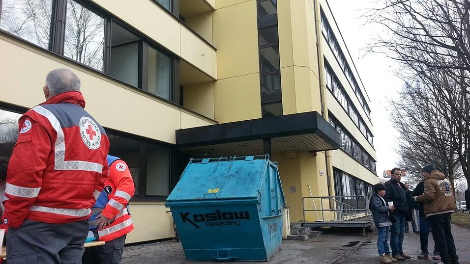 Am Mittwoch ist in der Asylbewerberunterkunft an der Porschestra&szlig;e ein Brand ausgebrochen. Die Polizei geht mittlerweile davon aus, dass die Brandursache wohl technischer Natur war.