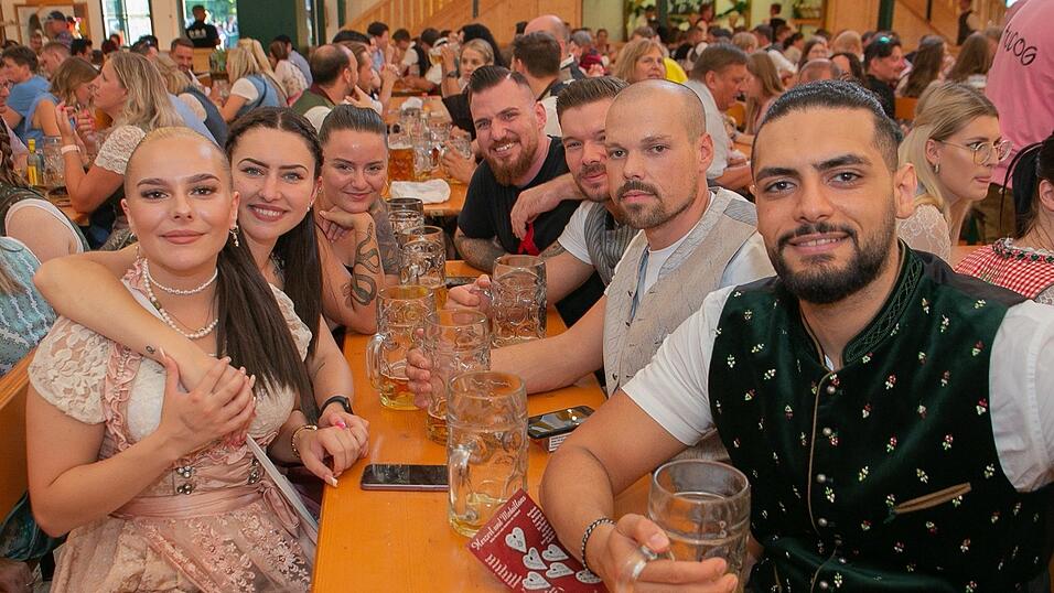 Die Partybilder von Montag, 15. August 2022, aus dem Festzelt Nothaft.