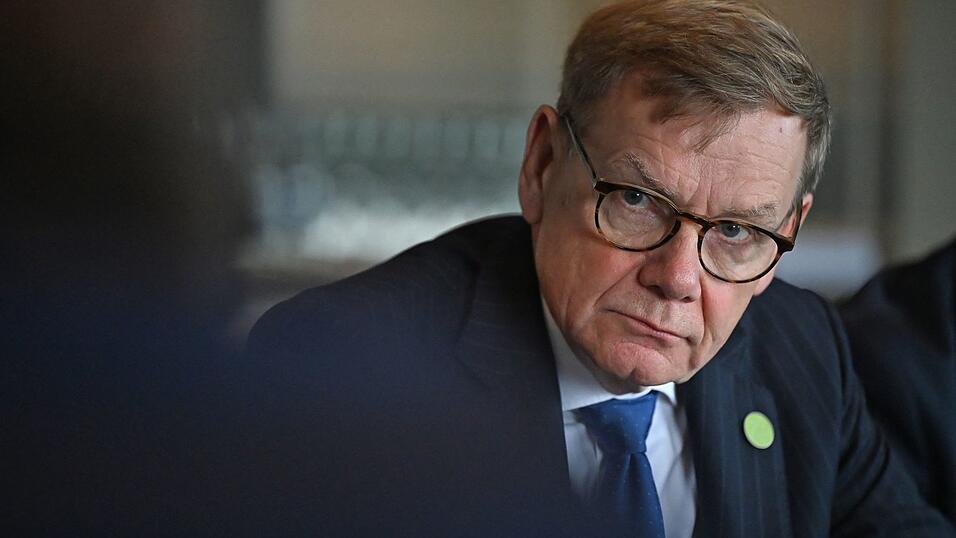Außenminister Johann Wadephul (CDU) äußert sich am Rande des informellen EU-Außenministertreffens im irischen Wicklow vor Journalisten. Außenminister Johann Wadephul (CDU) äußert sich am Rande des informellen EU-Außenministertreffens im irischen Wicklow vor Journalisten.