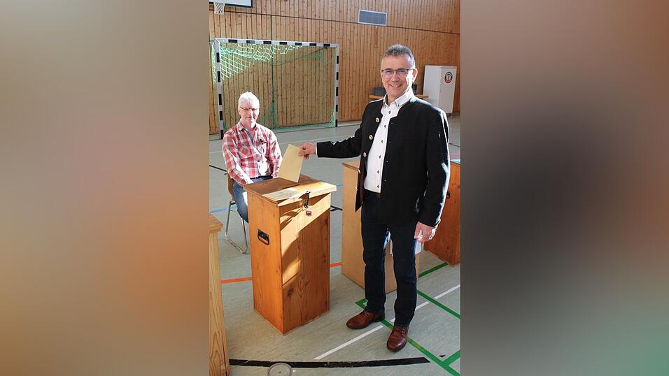 Obers&uuml;&szlig;bachs-B&uuml;rgermeisterkandidat Michael Ostermayr