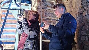 Nico Schellerer (rechts) und Fabio Tali fotografierten die Glocken und nahmen ihren Klang auf. Nico Schellerer (rechts) und Fabio Tali fotografierten die Glocken und nahmen ihren Klang auf.