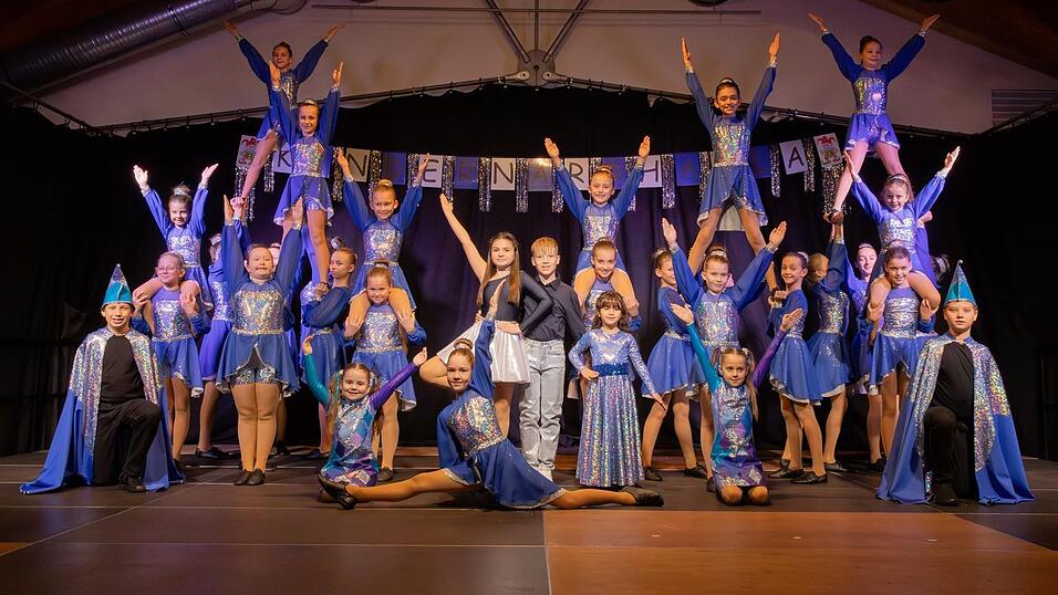 Als 'richtige Gemeinschaft' bezeichnet Prinzessin Sophia die Altdorfer Kindernarrhalla - hier beim Training in voller Montur.