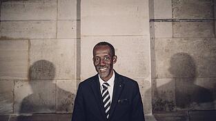 Der Politiker und neue B&uuml;rgermeiser von Saint-Denis, Bally Bakayoko, reichte gegen die Verleumdungen bereits Klage ein.