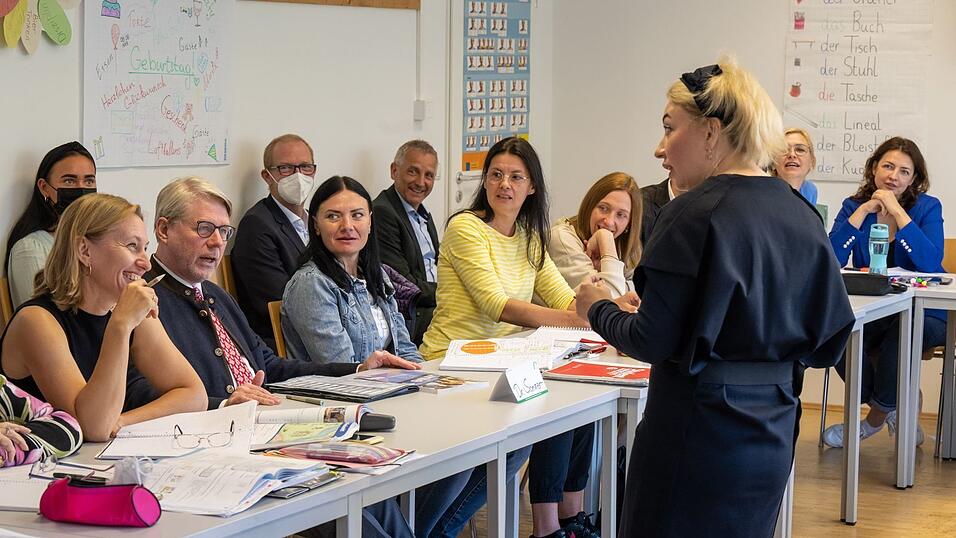 In den ersten Monaten nach Kriegsbeginn war die Solidarit&auml;t mit Gefl&uuml;chteten aus der Ukraine gro&szlig;. Viele von ihnen haben seither Integrationskurse absolviert - vor allem, um Deutsch zu lernen. (Archivfoto)