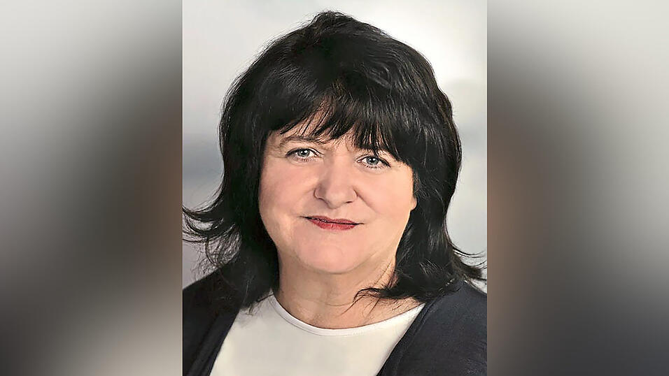 Angelika Wimmer ist enttäuscht nicht nur von der SPD-Politik auf Bundesebene, sondern auch vom Verhalten der SPD in der Flugblattaffäre. Angelika Wimmer ist enttäuscht nicht nur von der SPD-Politik auf Bundesebene, sondern auch vom Verhalten der SPD in der Flugblattaffäre.