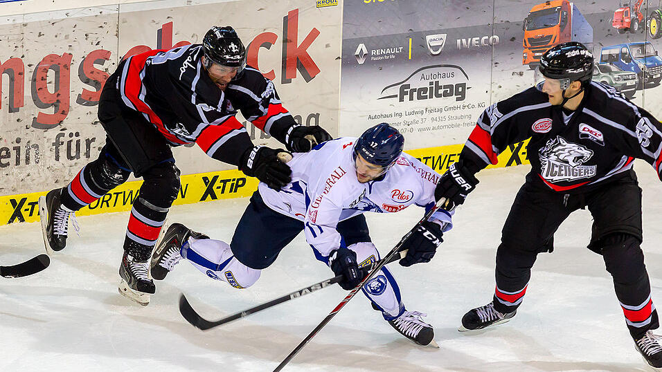 Nach dem knappen 5:4 Sieg gegen Nürnberg treffen die Kroaten im Finale am Sonntag auf die Augsburger Bezwinger der anderen Tigers. (Fotos: Harry Schindler) Nach dem knappen 5:4 Sieg gegen Nürnberg treffen die Kroaten im Finale am Sonntag auf die Augsburger Bezwinger der anderen Tigers. (Fotos: Harry Schindler)