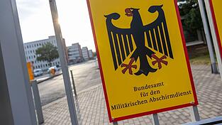 Zum Stichtag 1. Dezember 2025 hatte der MAD laut Bericht rund 1.600 Bedienstete. (Symbolbild) Zum Stichtag 1. Dezember 2025 hatte der MAD laut Bericht rund 1.600 Bedienstete. (Symbolbild)