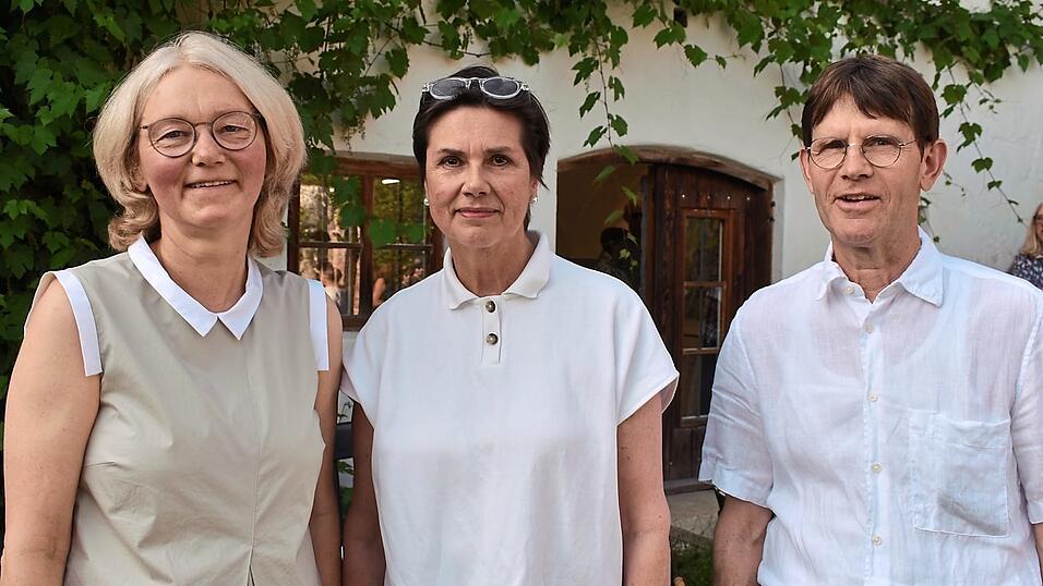Die drei Künstler: Michaela Geissler, Astrid Schröder und Florian Geissler (von links).