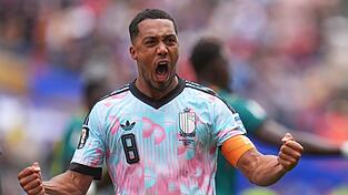 Tielemans erzielte den Ausgleich kurz vor dem Ende. Tielemans erzielte den Ausgleich kurz vor dem Ende.