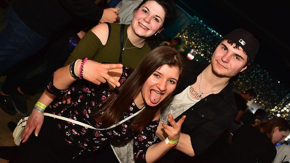 Auch am Samstag, 21. Januar, ging es im Stars Landshut wieder heiß zur Sache. Auch am Samstag, 21. Januar, ging es im Stars Landshut wieder heiß zur Sache.