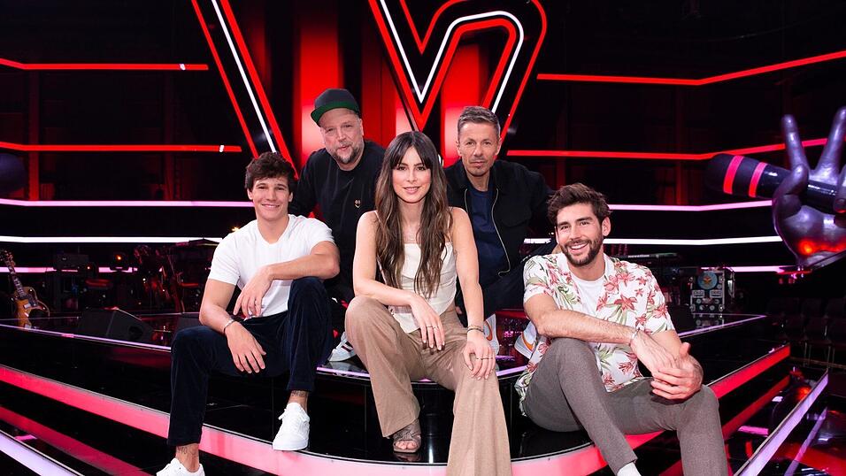 Lena Meyer-Landrut, Alvaro Soler, Wincent Weiss, Michi Beck und Smudo buzzern um die besten Talente in der Jubiläums-Staffel von 'The Voice Kids' in SAT.1 Lena Meyer-Landrut, Alvaro Soler, Wincent Weiss, Michi Beck und Smudo buzzern um die besten Talente in der Jubiläums-Staffel von 'The Voice Kids' in SAT.1