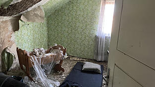 Süße Träume: Diese alte Krippe sieht so aus, als würde sie selbst aus einem Horrorfilm stammen. Süße Träume: Diese alte Krippe sieht so aus, als würde sie selbst aus einem Horrorfilm stammen.