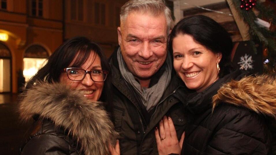 In Landshut lockten am Wochenende der Kunsthandwerkermarkt und die H&uuml;ttengaudi zahlreiche Besucher an.