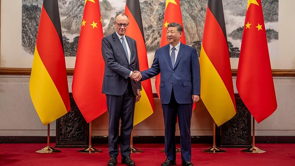 Kanzler Merz will bei seiner China-Reise Chancen f&uuml;r die deutsche Wirtschaft ausloten