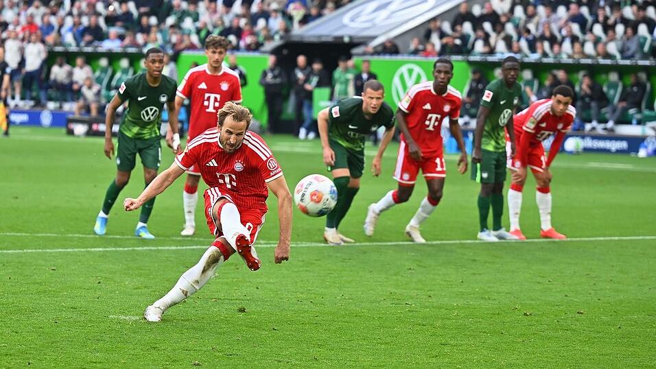 Der erste Elfmeter-Fehlschuss seiner Bundesliga-Karriere: Harry Kane im Spiel gegen den VfL Wolfsburg. Der erste Elfmeter-Fehlschuss seiner Bundesliga-Karriere: Harry Kane im Spiel gegen den VfL Wolfsburg.