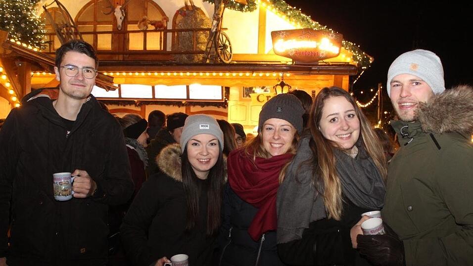 Es weihnachtet in Landshut. Am Donnerstag ist der Christkindlmarkt feierlich er&ouml;ffnet worden.