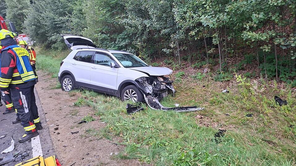 An beiden Fahrzeugen entstand Totalschaden.