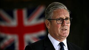 Der britische Premierminister Keir Starmer hat Veränderung versprochen, doch die Sozialdemokraten haben mit Problemen zu kämpfen.