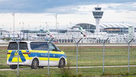 Nach den Drohnensichtungen kann es am Münchner Airport weiter zu Einschränkungen kommen.
