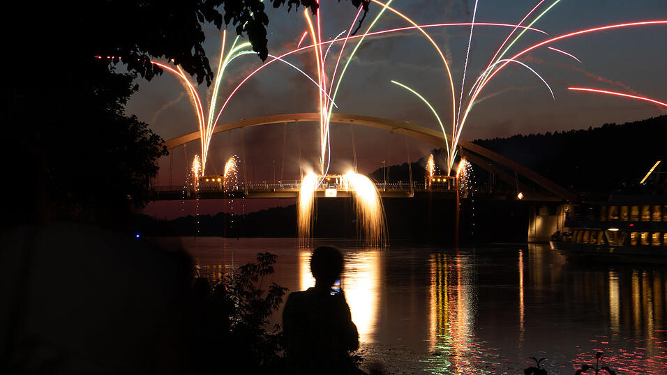 'Donau in Flammen' fand heuer zum 20. Mal in Vilshofen statt.