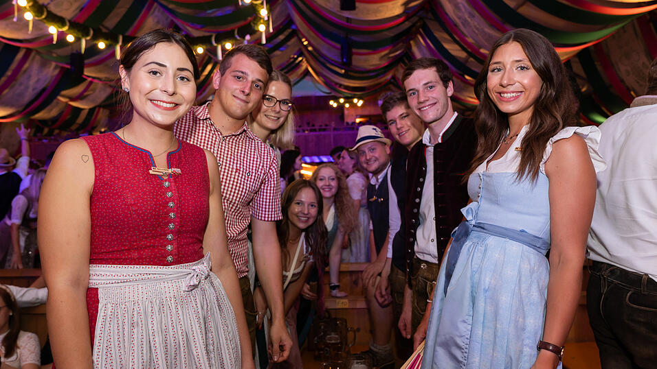 Die Partybilder vom Samstag, 17. August, aus dem Festzelt Weckmann. Die Partybilder vom Samstag, 17. August, aus dem Festzelt Weckmann.