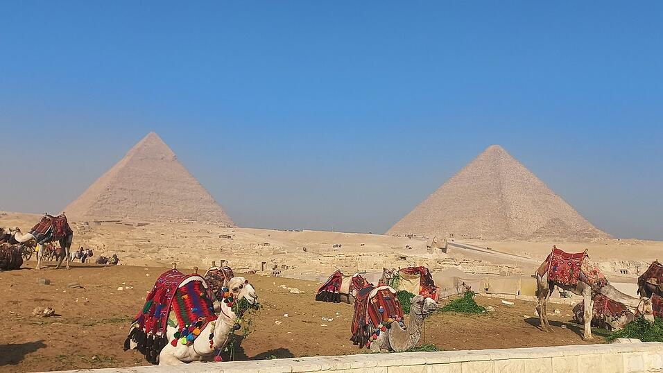 Die faszinierenden Pyramiden von Gizeh.