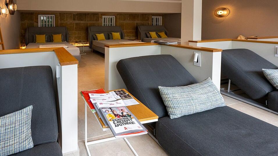 Eine Sauna-Liege war der Stein des Anstoßes (Illustration). Eine Sauna-Liege war der Stein des Anstoßes (Illustration).