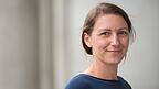 Jasmin Riedl lehrt Politikwissenschaften.