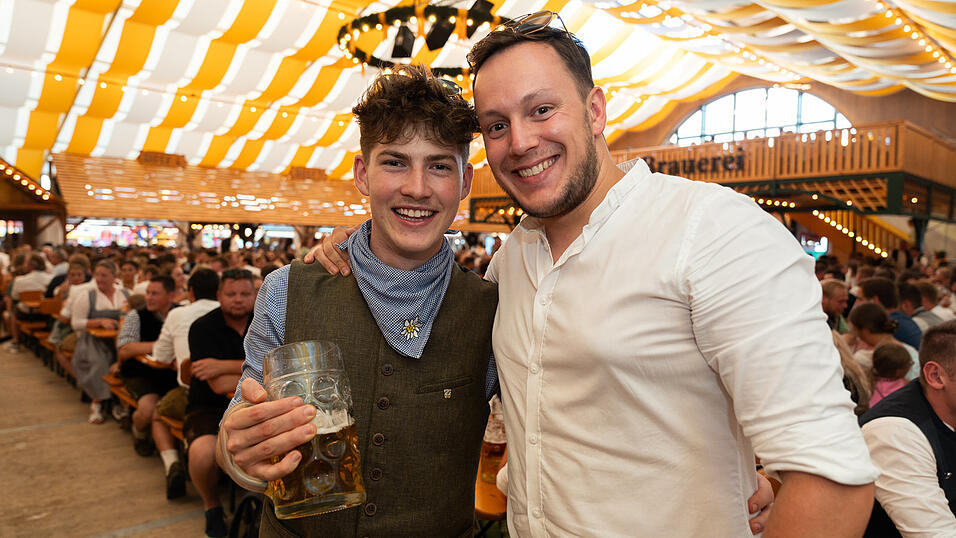 Die Partybilder vom Samstag, 19. August 2023, aus dem Festzelt Nothaft. Die Partybilder vom Samstag, 19. August 2023, aus dem Festzelt Nothaft.