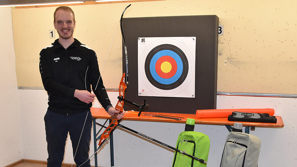 Adrian Loher ist die treibende Kraft in Sachen Bogenschie&szlig;en.