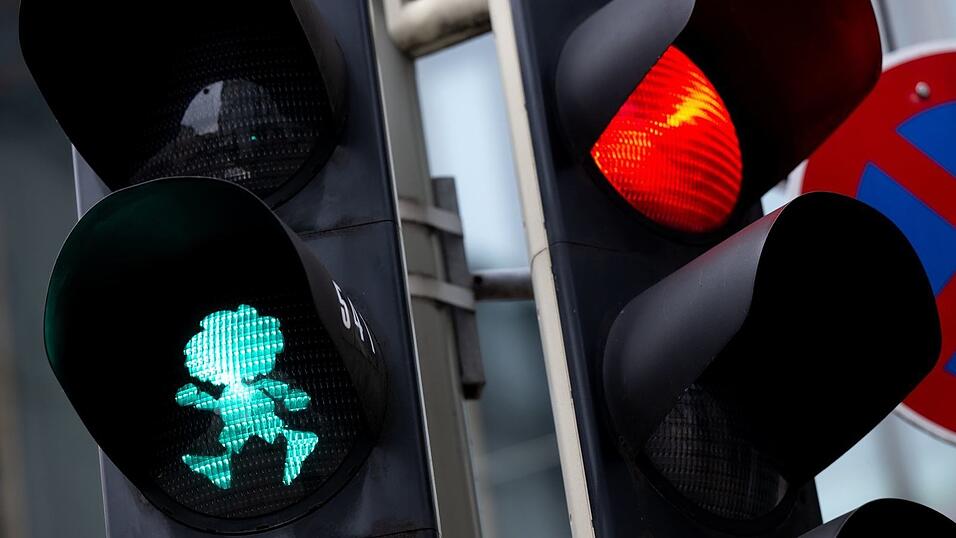 Eine Ampel hat er schon - aber sollte der Pumuckl auch Namensgeber einer Stra&szlig;e werden? (Symbolbild)