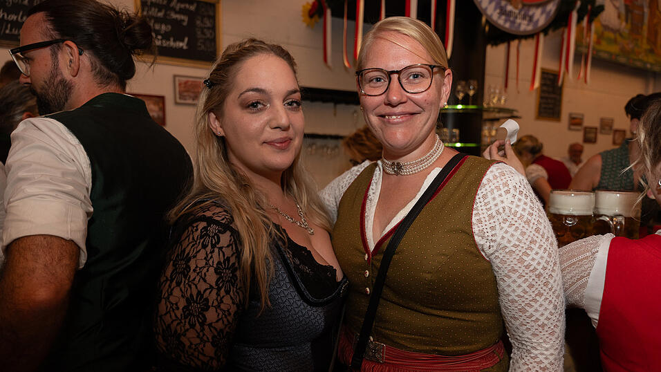 Die Partybilder vom Samstag, 12. August 2023, aus dem Festzelt Greindl. Die Partybilder vom Samstag, 12. August 2023, aus dem Festzelt Greindl.