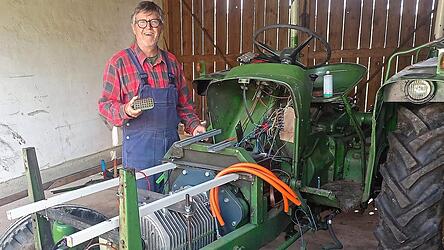 Mittlerweile hat Peter Aigner bereits den neuen Motor eingebaut.