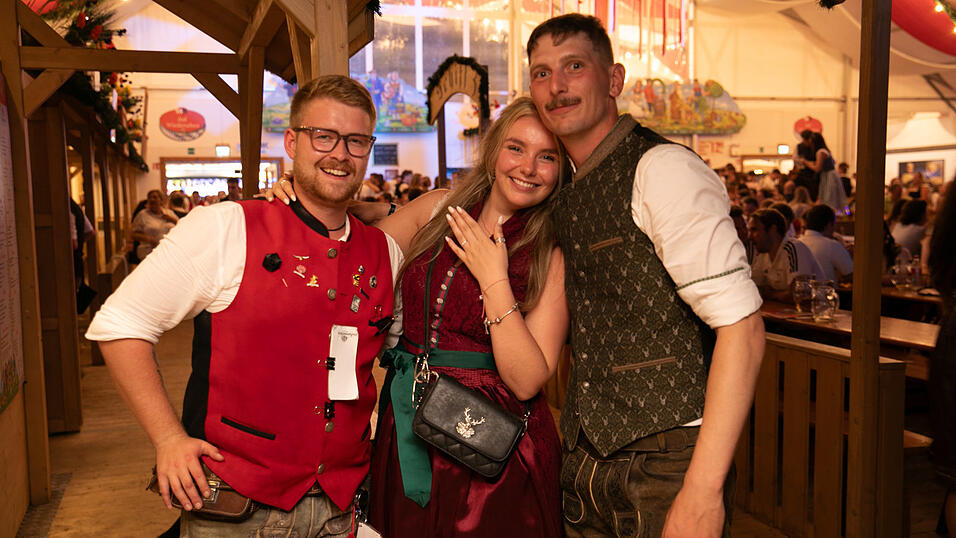 Die Partybilder vom Samstag, 9. August, aus dem Festzelt Greindl. Die Partybilder vom Samstag, 9. August, aus dem Festzelt Greindl.