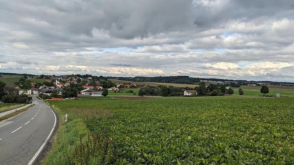 Östlich der Straße „Steimerberg“ soll ein Mischgebiet entstehen mit einem ausgewogenen Verhältnis von Gewerbebetrieben und Wohnraum.