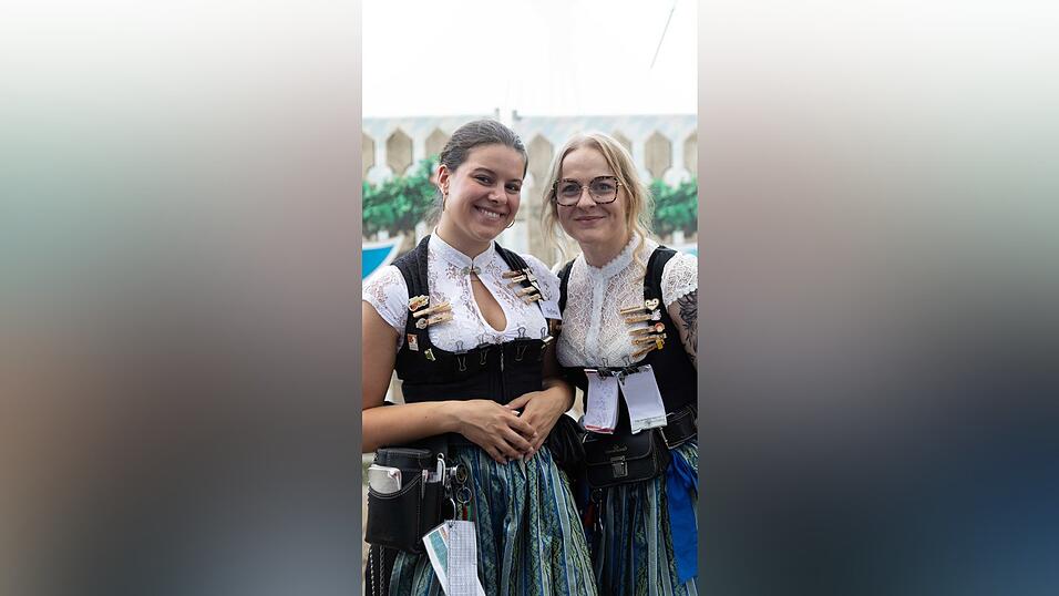 Die Partybilder vom Montag, 10. August, aus dem Festzelt Reisinger. Die Partybilder vom Montag, 10. August, aus dem Festzelt Reisinger.