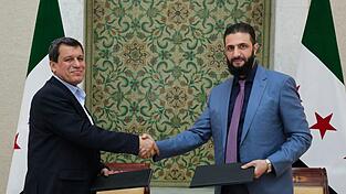 Für Syriens Übergangspräsidenten a-Scharaa ist das Abkommen ein wichtiger Erfolg.